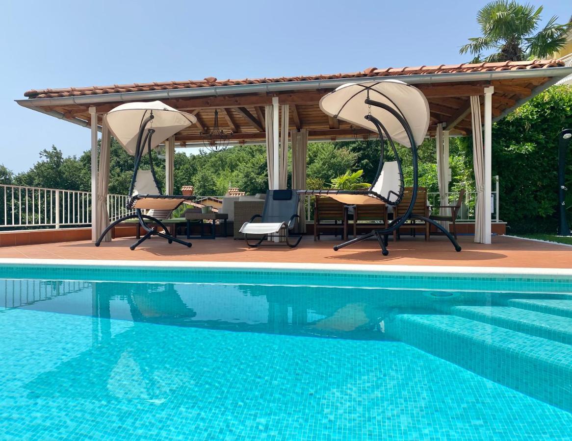 Villa Lovran - 150M To The Beach - Infinity Pool - Incredible Sea View - Fitness Room Εξωτερικό φωτογραφία