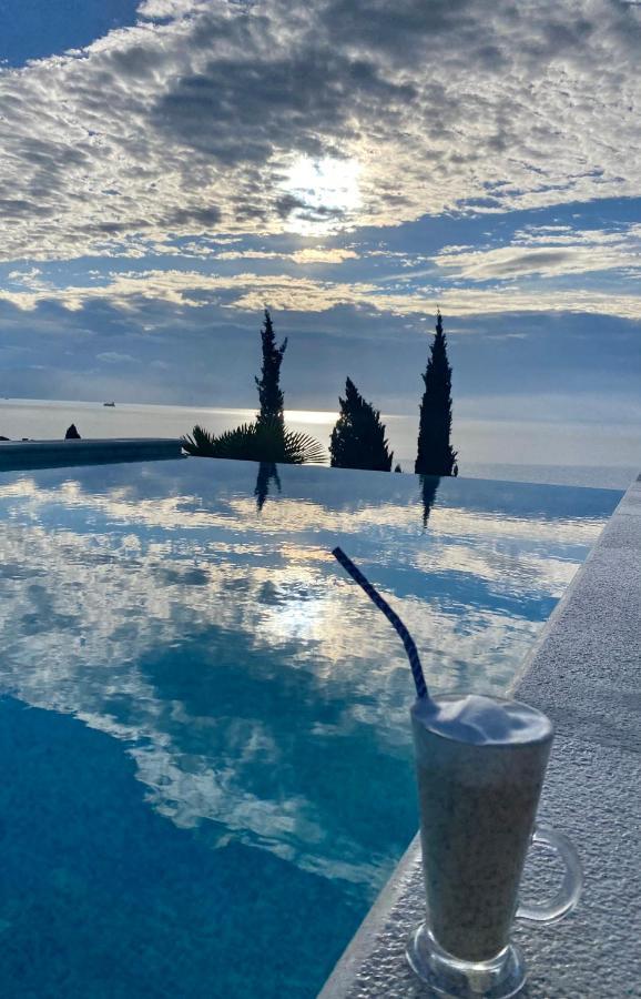 Villa Lovran - 150M To The Beach - Infinity Pool - Incredible Sea View - Fitness Room Εξωτερικό φωτογραφία
