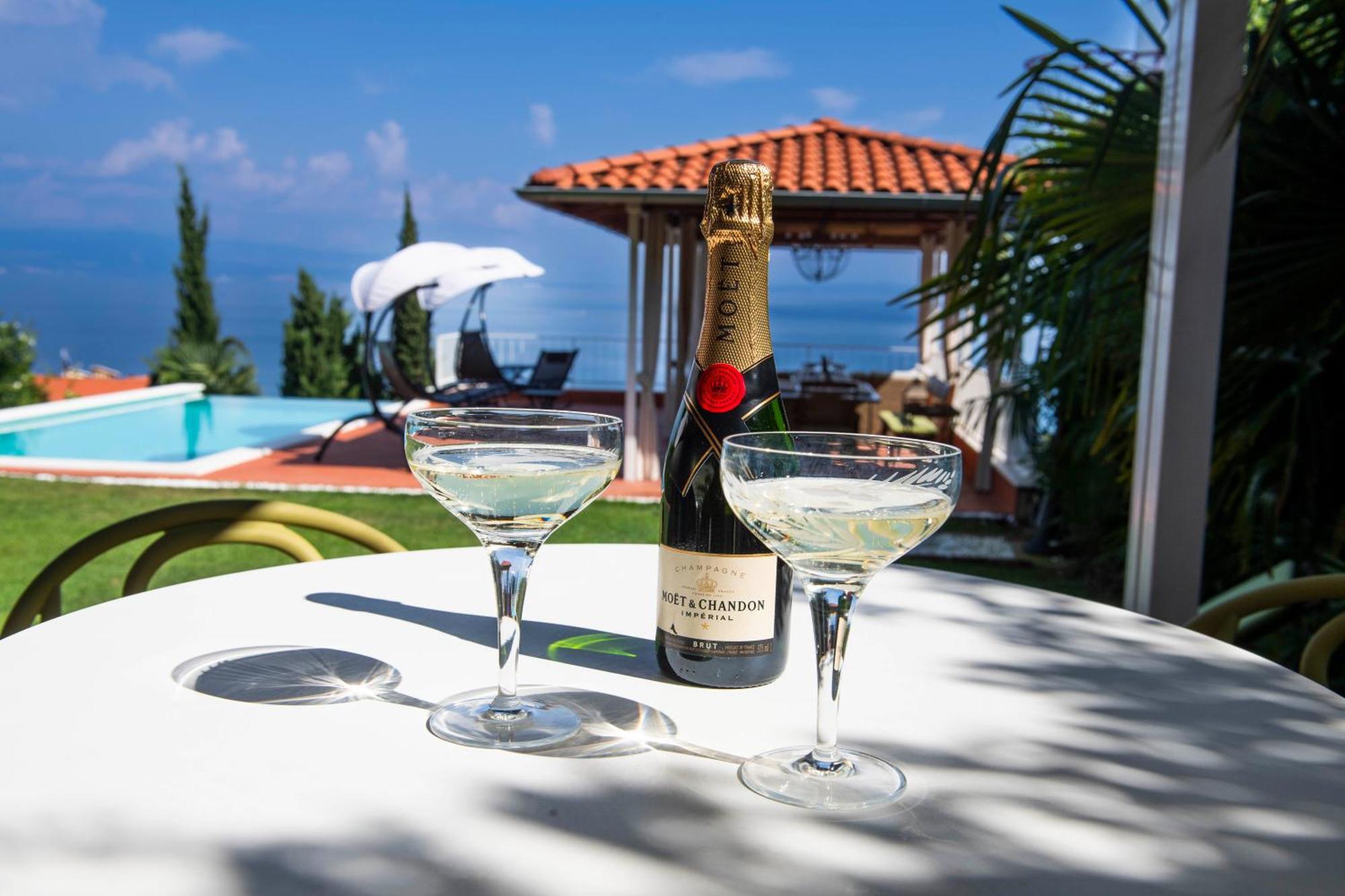Villa Lovran - 150M To The Beach - Infinity Pool - Incredible Sea View - Fitness Room Εξωτερικό φωτογραφία