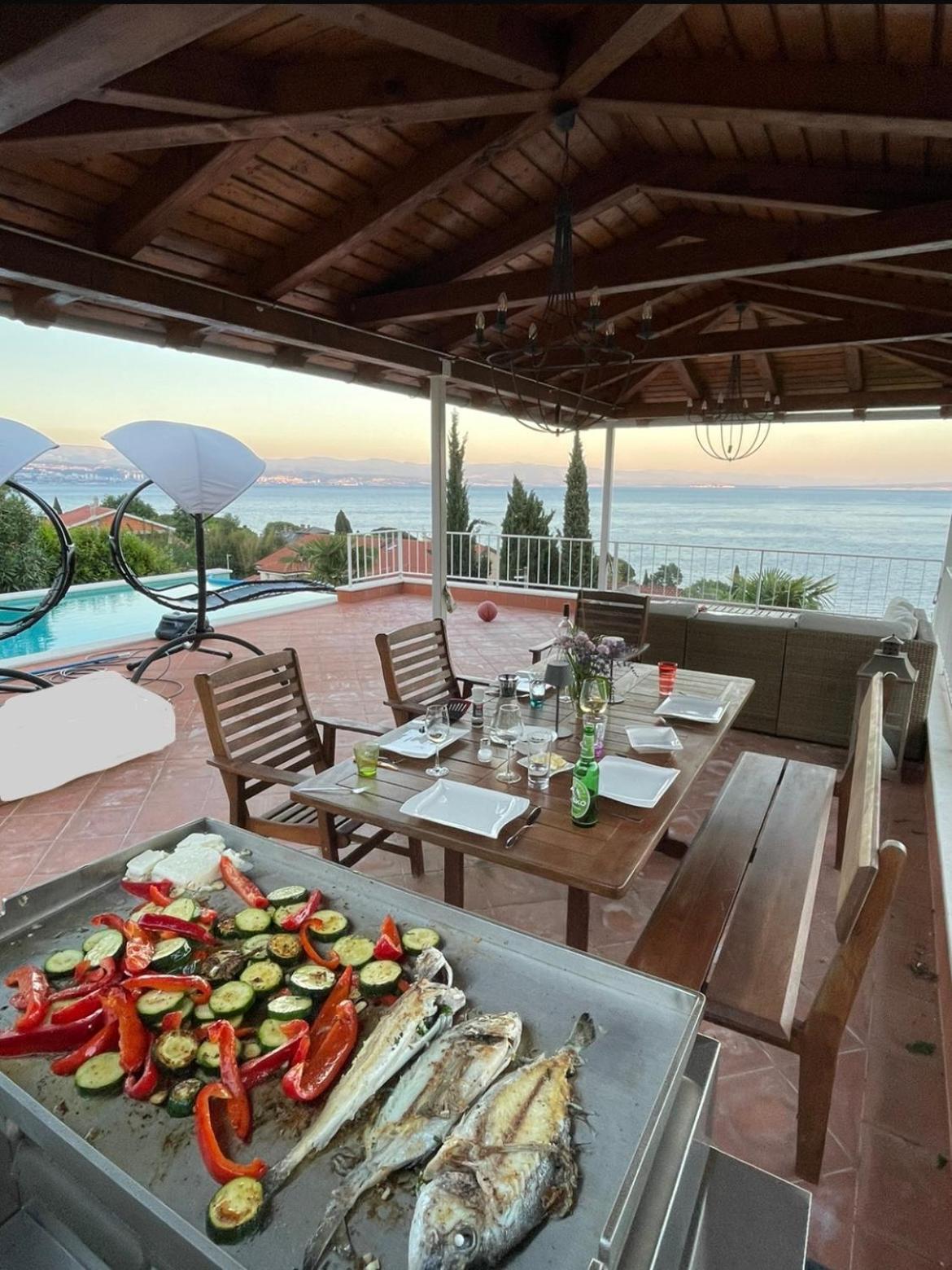 Villa Lovran - 150M To The Beach - Infinity Pool - Incredible Sea View - Fitness Room Εξωτερικό φωτογραφία